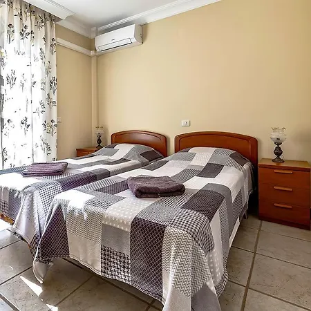 Apartamento In Benimar