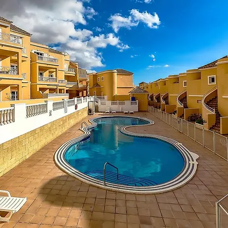 Апартаменти In Benimar Адехе
